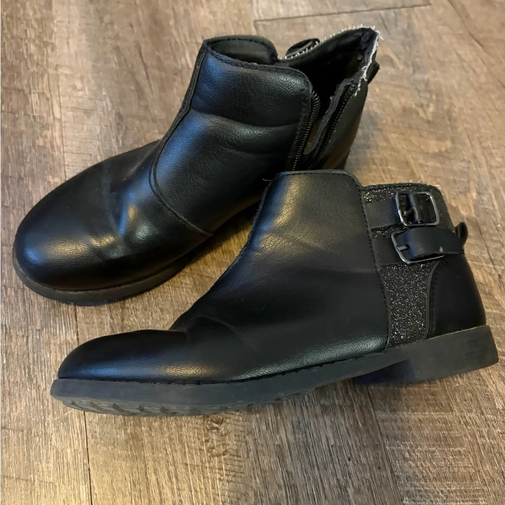 🌸 $10 SALE 🌸 Oshkosh Girls Black Ankle Boots